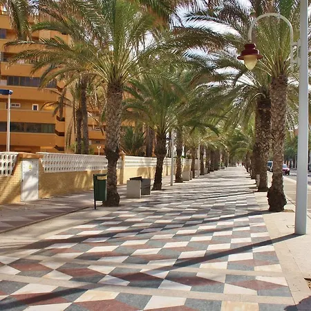 Apartament Playa Arenales Apartment